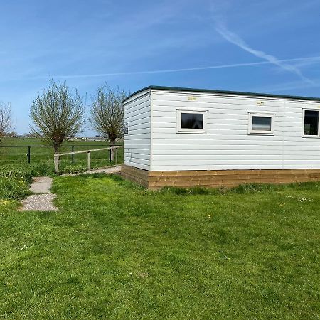 Herberg Boerderij De Straat-Hof Bed & Breakfast Leimuiden ภายนอก รูปภาพ